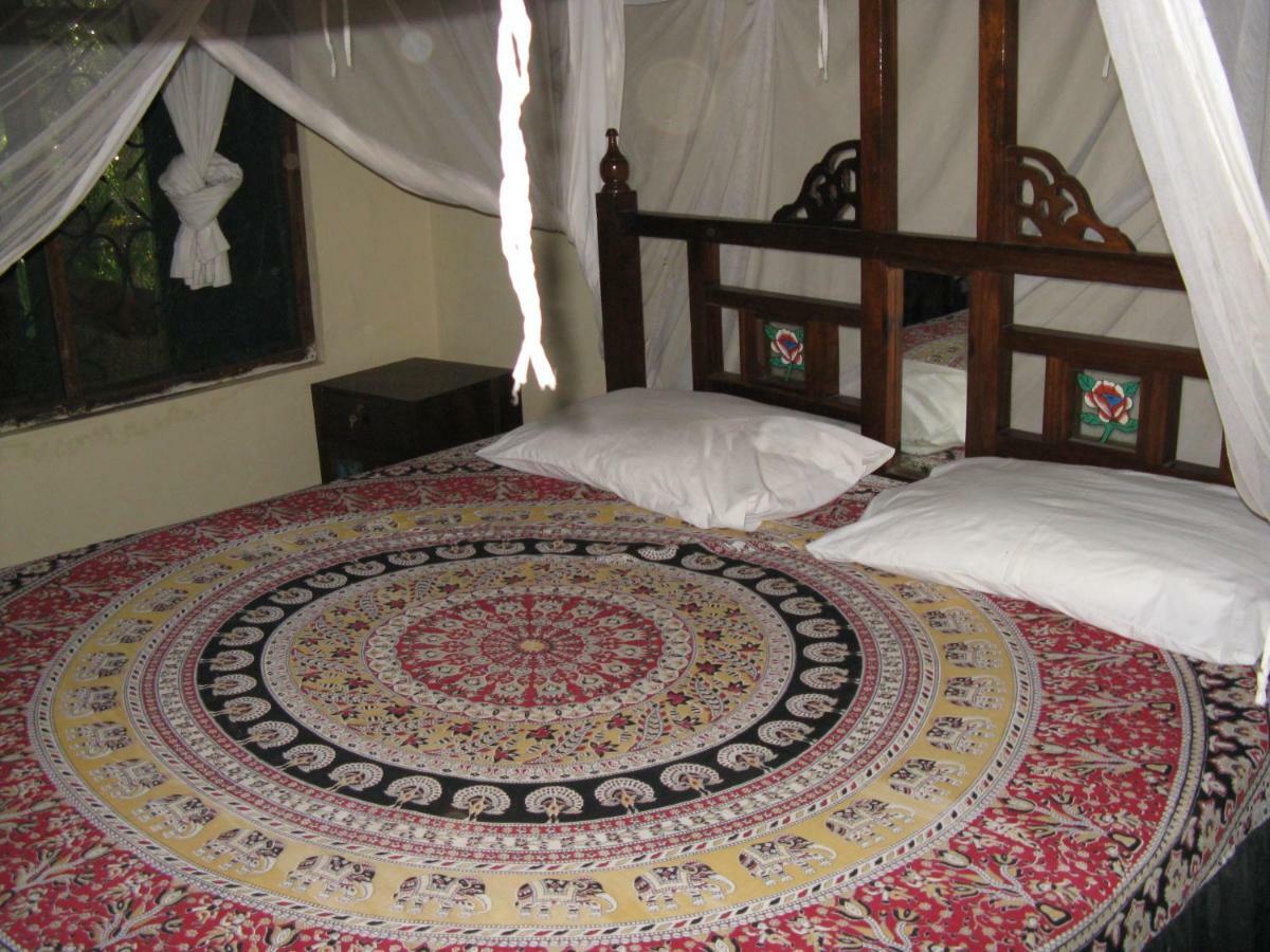 مبيت وإفطار Kiloran Funzi House المظهر الخارجي الصورة