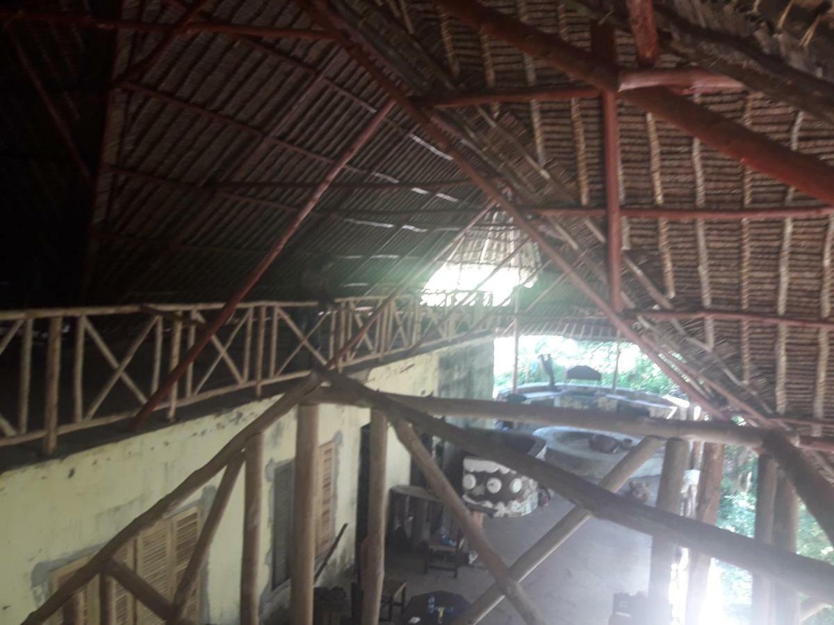 مبيت وإفطار Kiloran Funzi House المظهر الخارجي الصورة